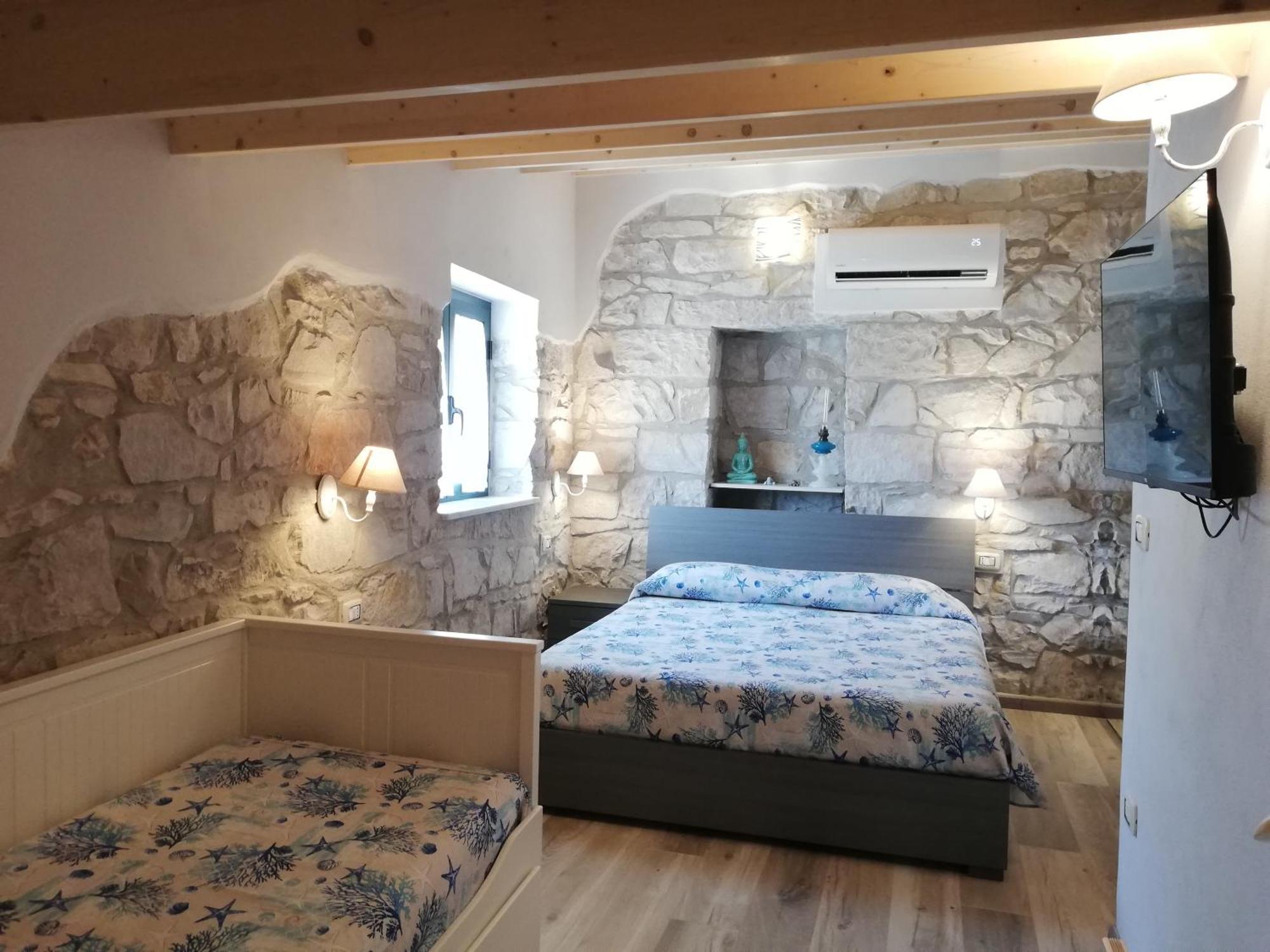 A Ca Da Chidedda Villa Carloforte  Buitenkant foto
